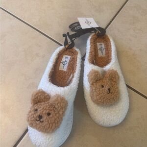 Cozy Bear Women's Slippers - White and Brown
